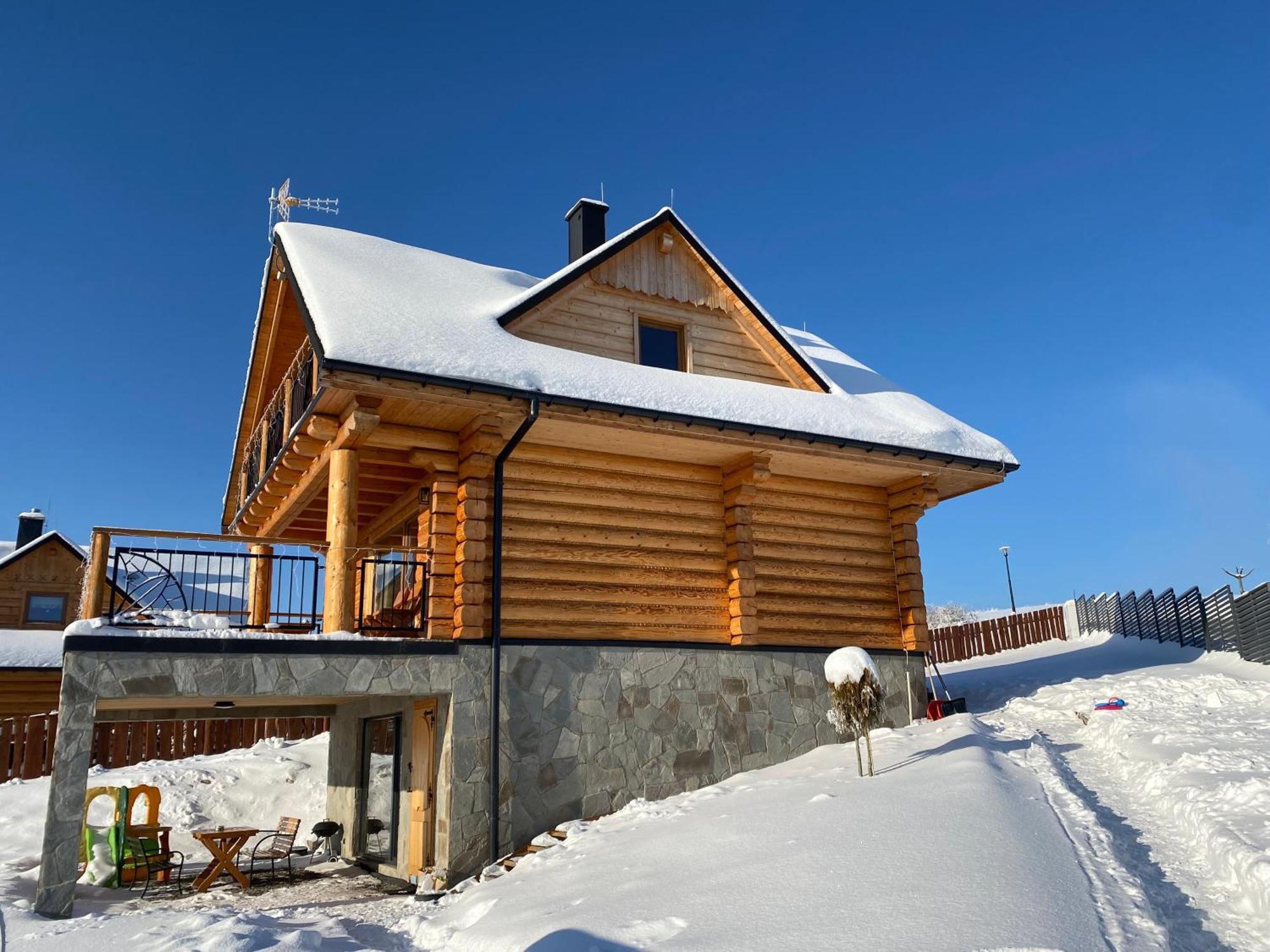 Zloty Gron Log Houses & Apartments Istebna Exterior photo